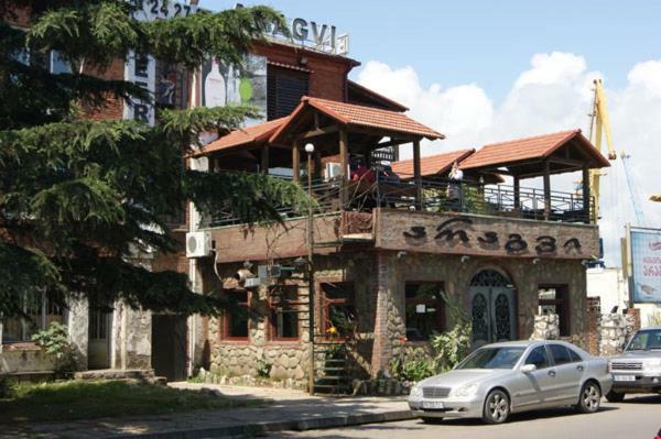 Temuriroom Pʼotʼi Exterior foto